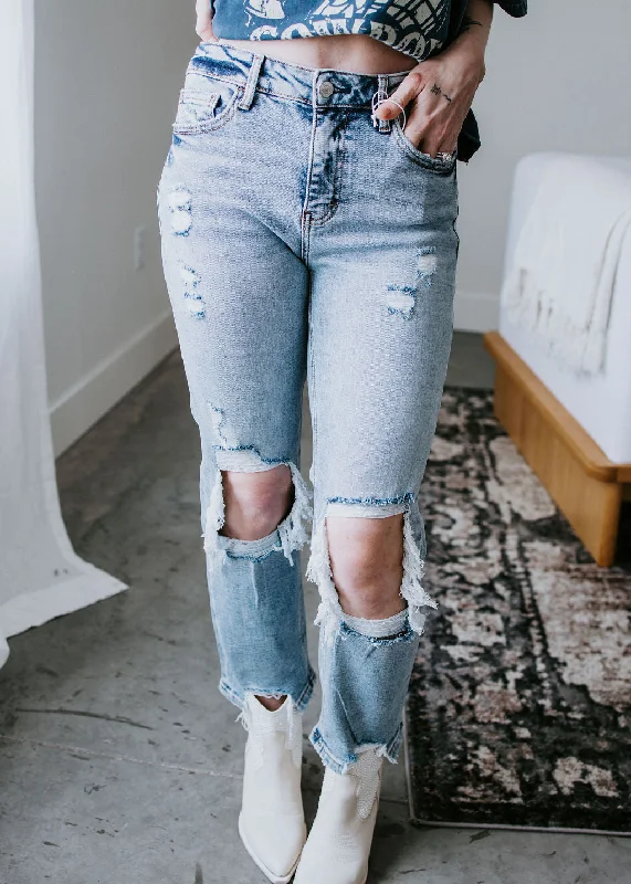 Flo Distressed Straight Jeans