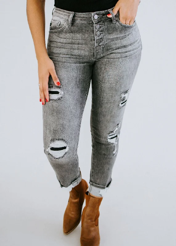 Monique KanCan Slim Straight Jean