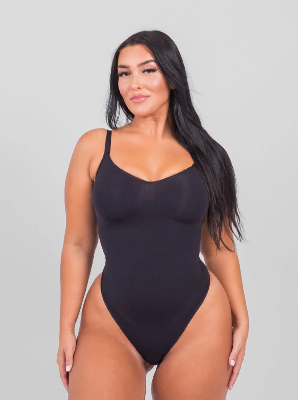 Stefanie - Nahtloser Bodysuit Tanga mit Spaghetti-Schulterriemen