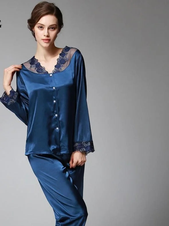 Women pajamas With Two-Piece Long Sleeve Pants